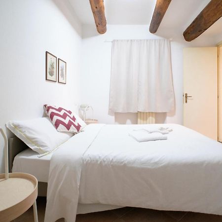 Cavour La Citta Vecchia Apartment Genoa Luaran gambar
