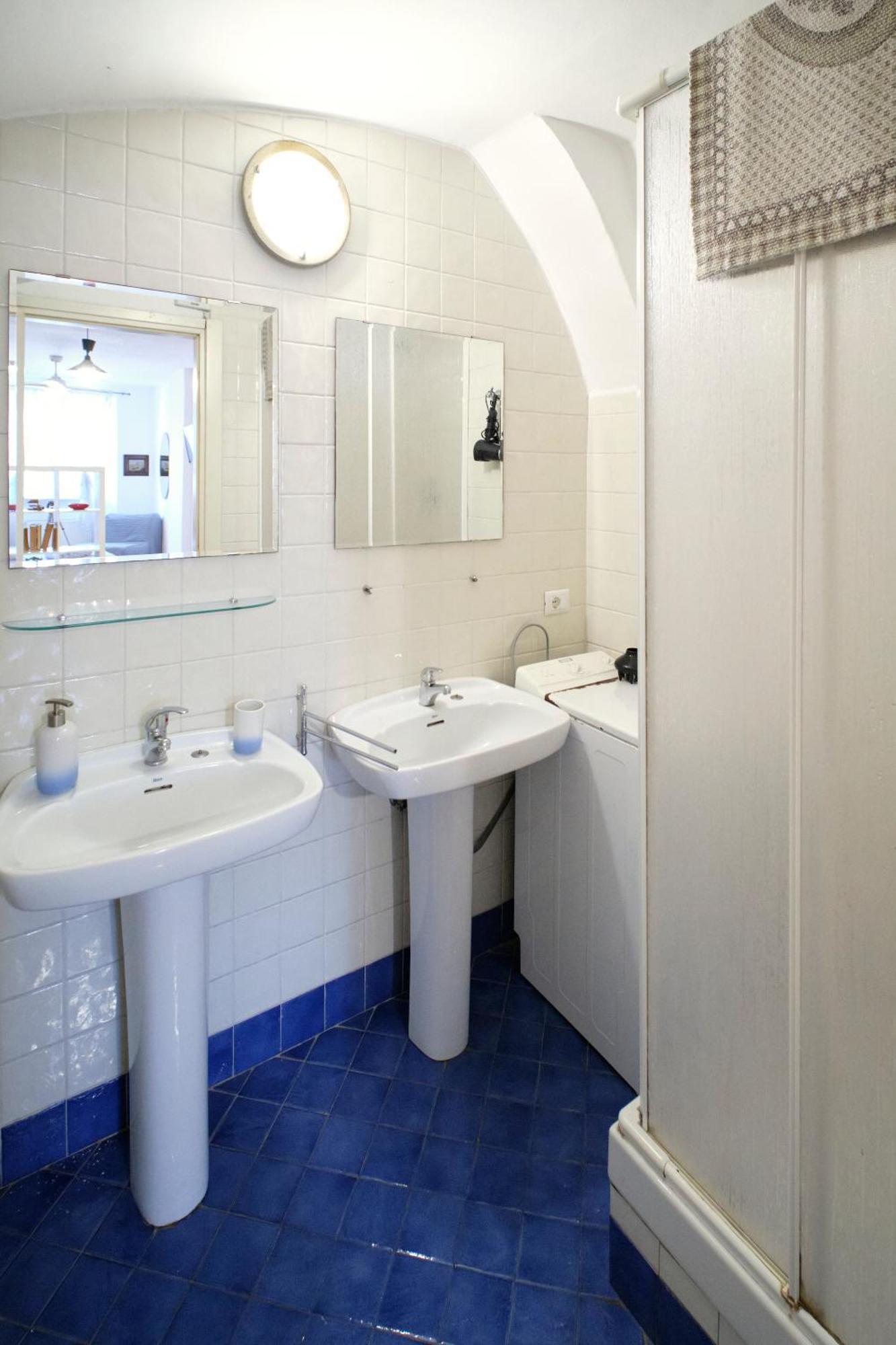 Cavour La Citta Vecchia Apartment Genoa Luaran gambar